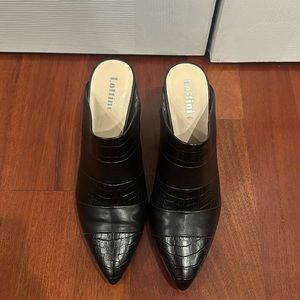 Closed toes high heels